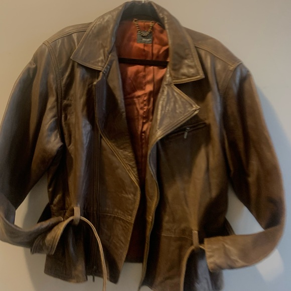 Lizwear women’s leather jacket - Picture 3 of 13